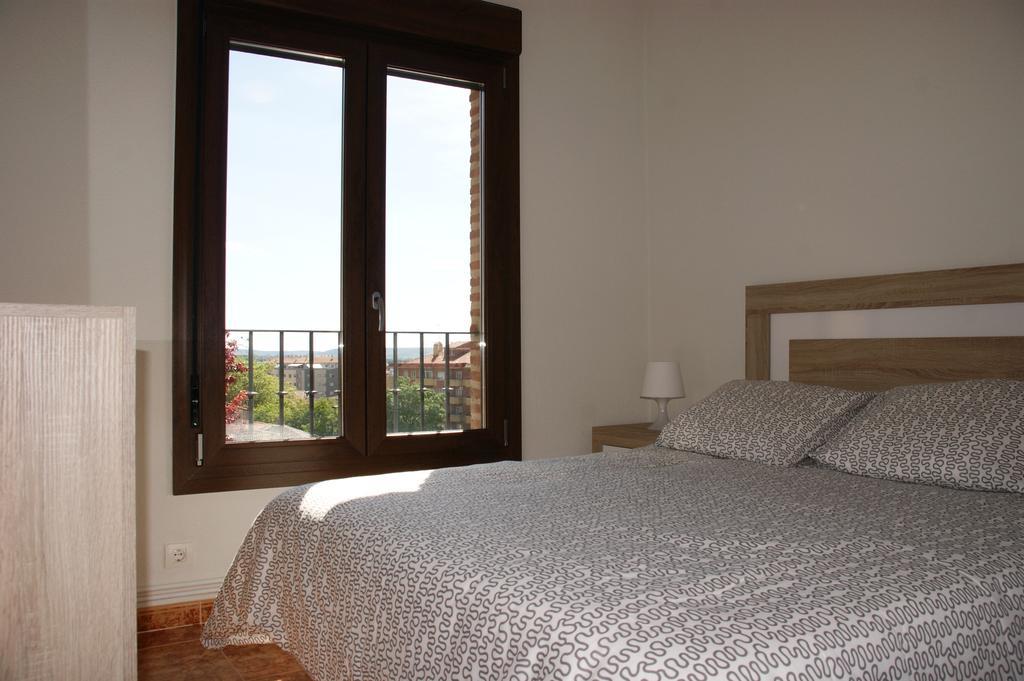 Apartamentos La Muralla Самора Экстерьер фото